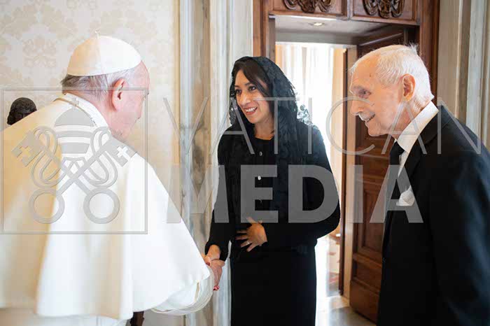 %_tempFileName01049_17092018%