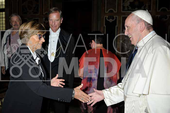 %_tempFileName02737_20092018%