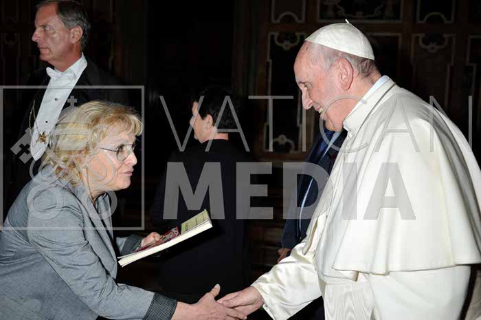 %_tempFileName03627_20092018%