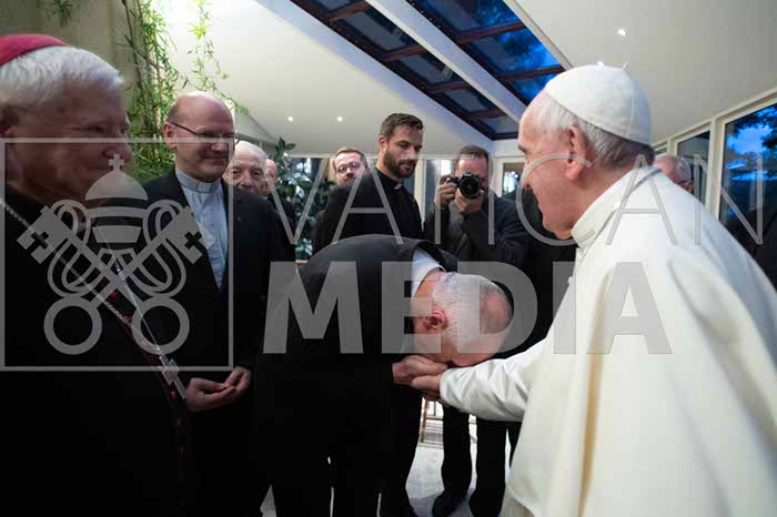 %_tempFileName06380_23092018%