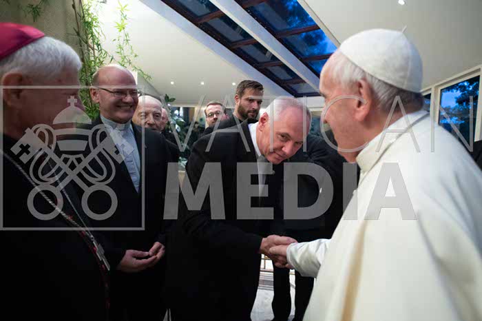 %_tempFileName06381_23092018%