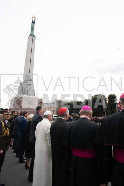 %_tempFileName07037_24092018%