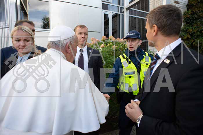 %_tempFileName12833_25092018%