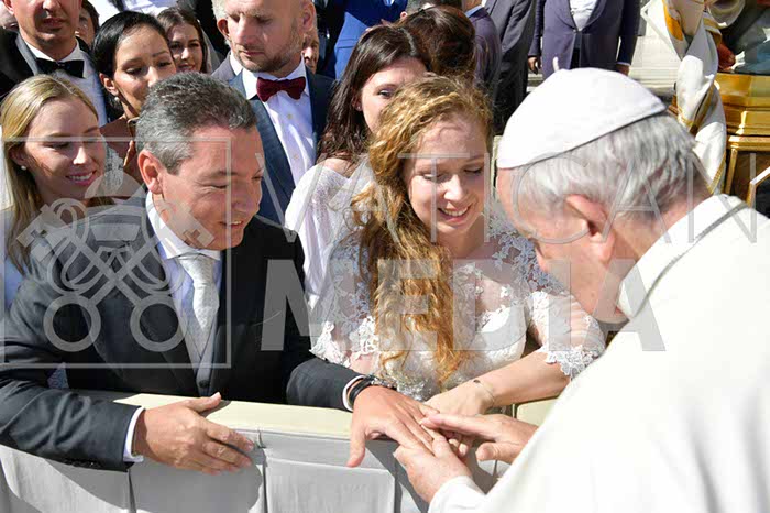 %_tempFileName323575_26092018%