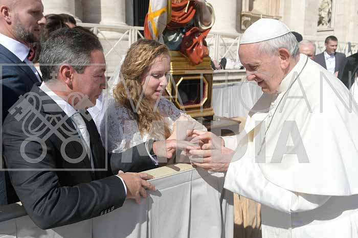 %_tempFileName323591_26092018%