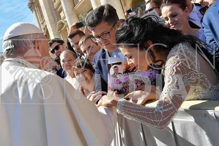 %_tempFileName323833_26092018%