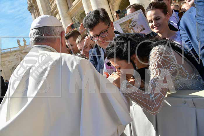 %_tempFileName323836_26092018%