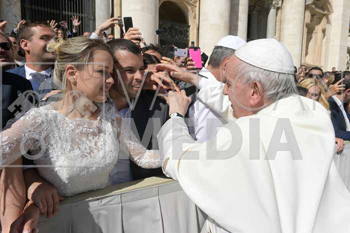 %_tempFileName324353_26092018%