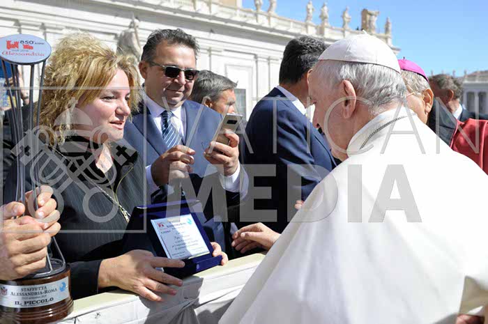 %_tempFileName325829_26092018%