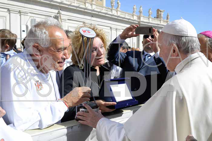 %_tempFileName325854_26092018%