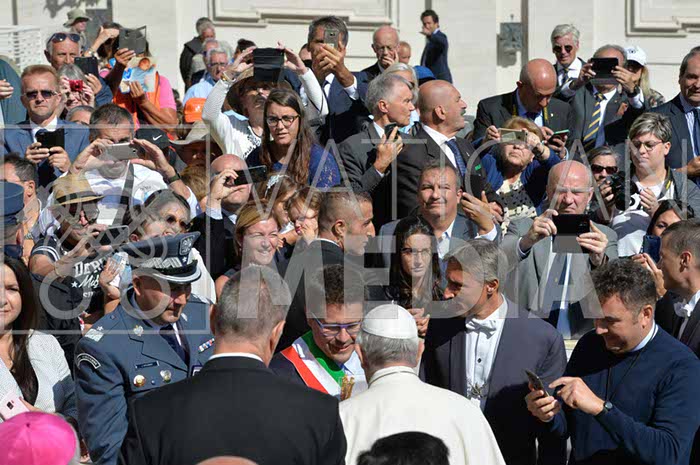 %_tempFileName326046_26092018%