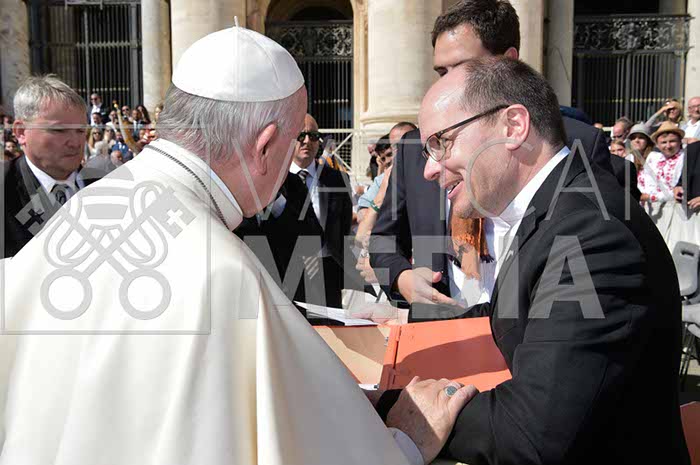 %_tempFileName327303_26092018%