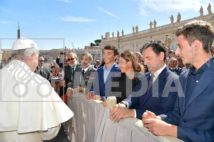 %_tempFileName329732_26092018%