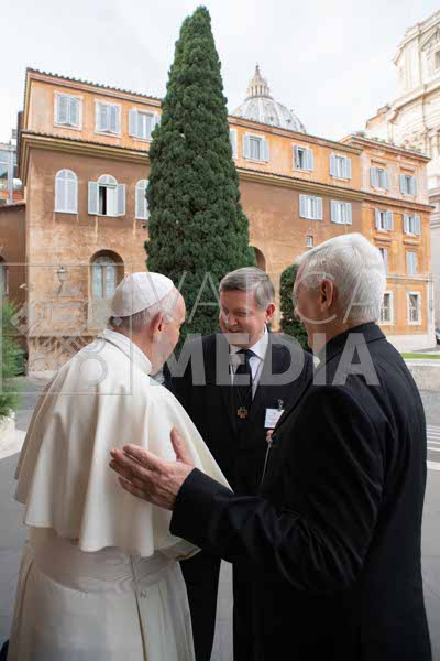 %_tempFileName33744_16102018%