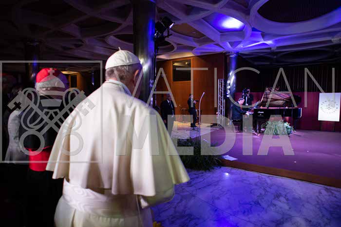 %_tempFileName47393_26102018%