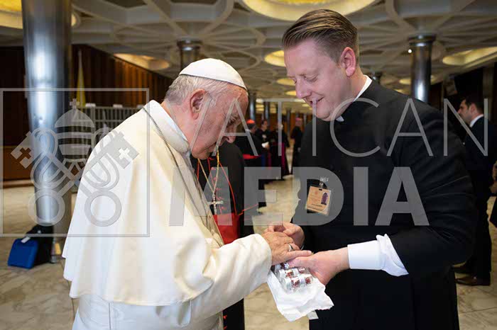 %_tempFileName49966_27102018%