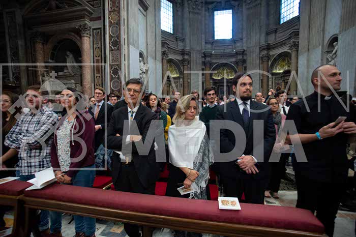 %_tempFileName52185_28102018%