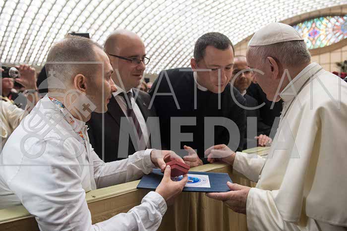 %_tempFileName00423_10102018%