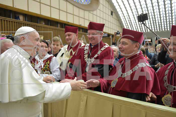 %_tempFileName00837_10102018%