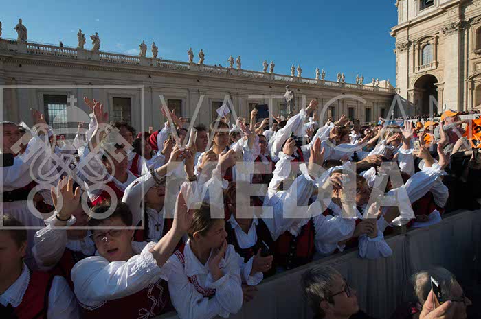 %_tempFileName332245_10102018%