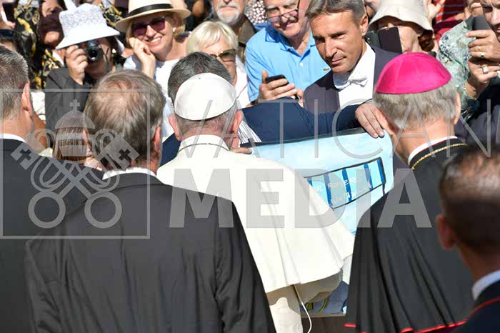 %_tempFileName335423_10102018%