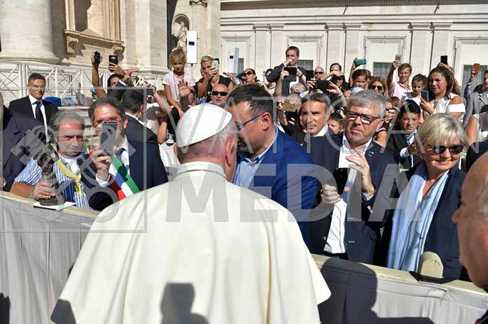 %_tempFileName336594_10102018%