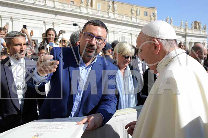 %_tempFileName336625_10102018%