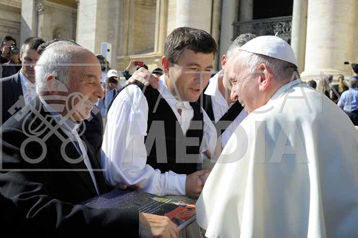 %_tempFileName337343_10102018%