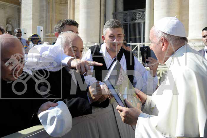 %_tempFileName337384_10102018%