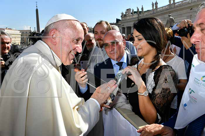 %_tempFileName337737_10102018%