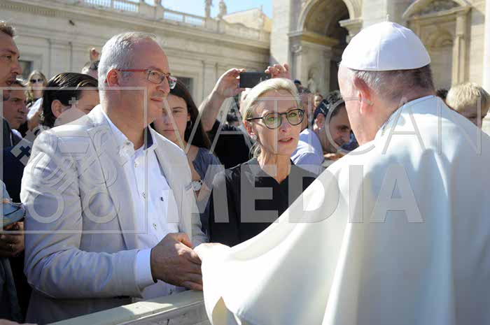 %_tempFileName339673_10102018%