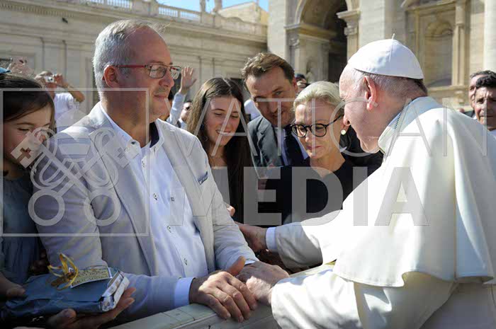 %_tempFileName339716_10102018%