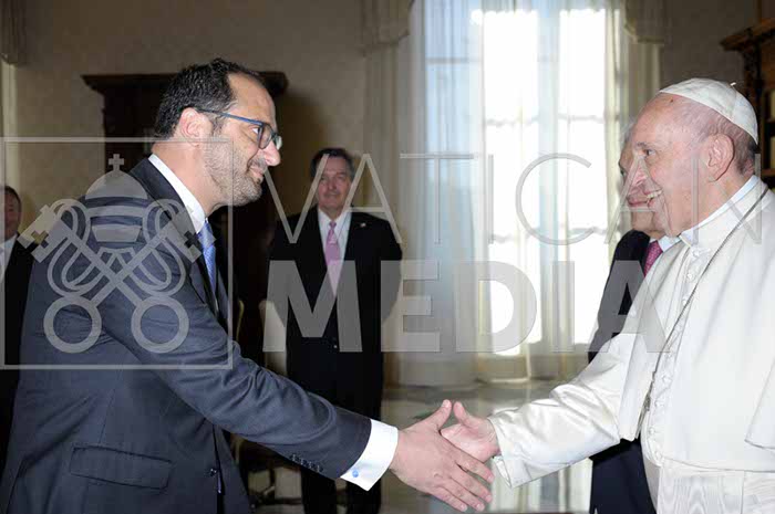 %_tempFileName00476_13102018%