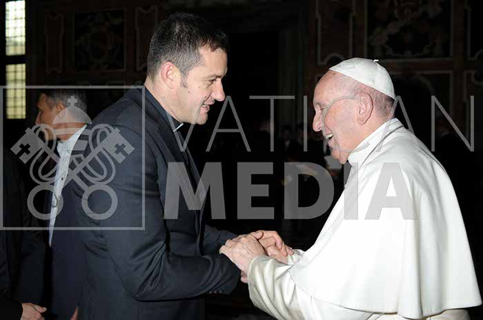 %_tempFileName01303_13102018%