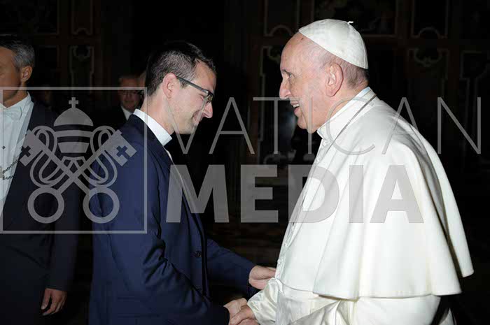 %_tempFileName02371_13102018%