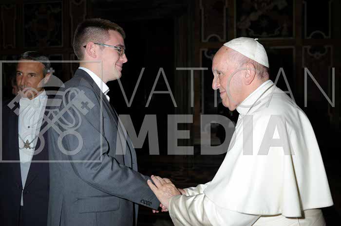 %_tempFileName03099_13102018%