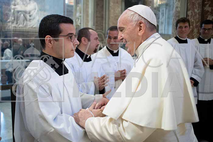 %_tempFileName20678_14102018%