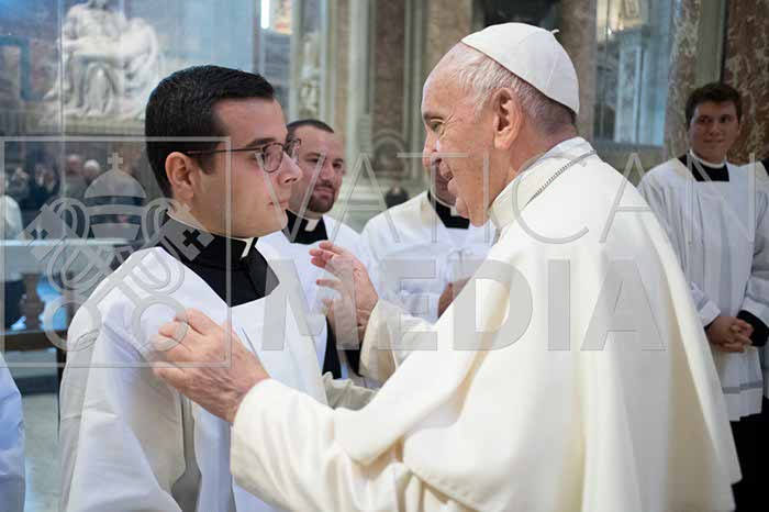 %_tempFileName20679_14102018%