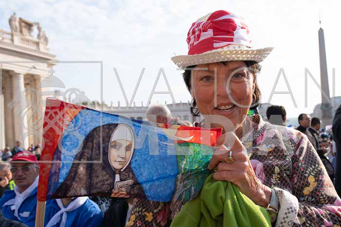 %_tempFileName21596_14102018%