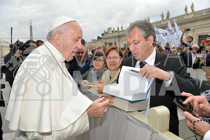 %_tempFileName351415_17102018%