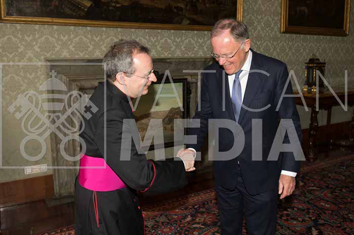 %_tempFileName01260_19102018%