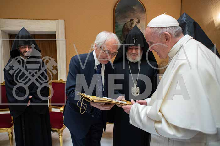 %_tempFileName00302_24102018%