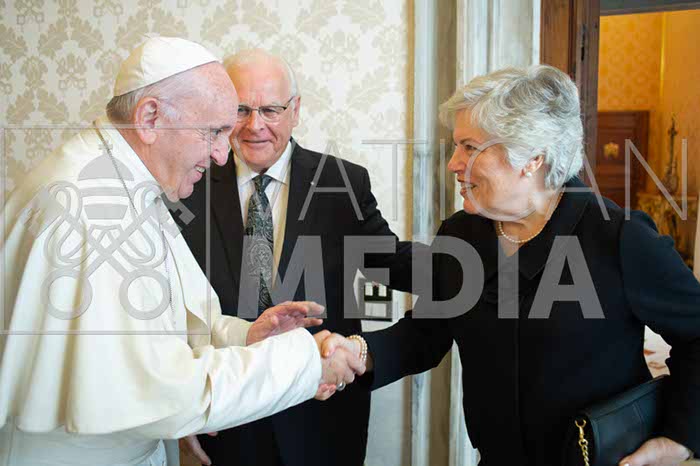 %_tempFileName00796_26102018%