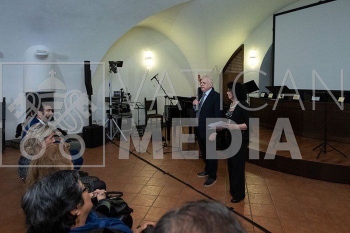 %_tempFileName03886_10112018%