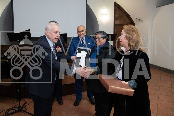 %_tempFileName04073_10112018%