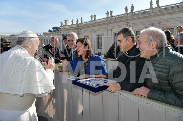 %_tempFileName393409_14112018%