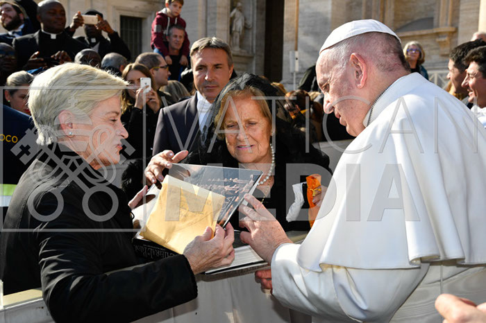 %_tempFileName401912_21112018%