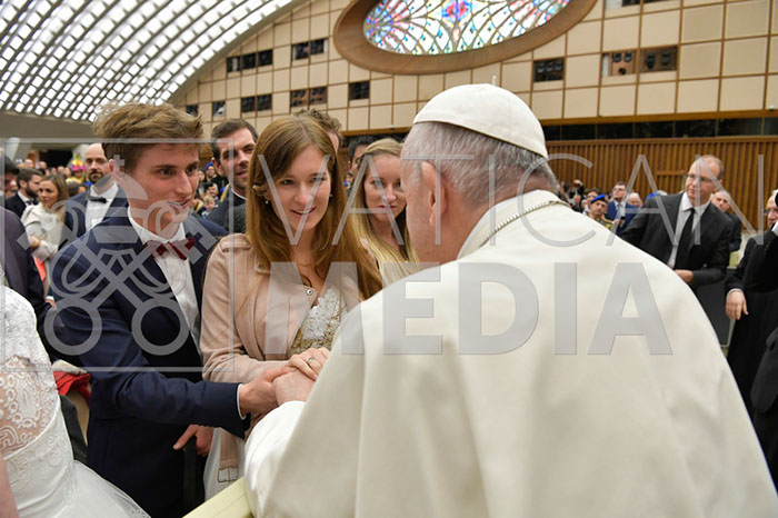 %_tempFileName425397_12122018%