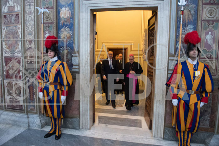 %_tempFileName01594_14122018%