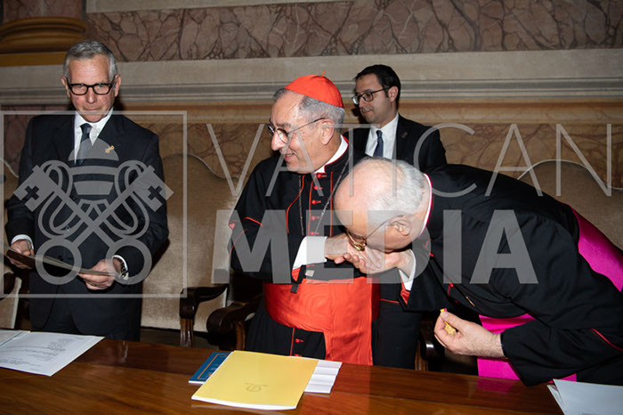 %_tempFileName00327_22022019%